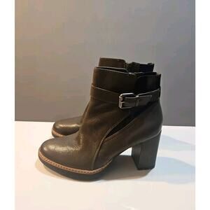 Naturalizer Cora Green Tumbled Womens 7.5W Boots Leather Accent Strap Buckle